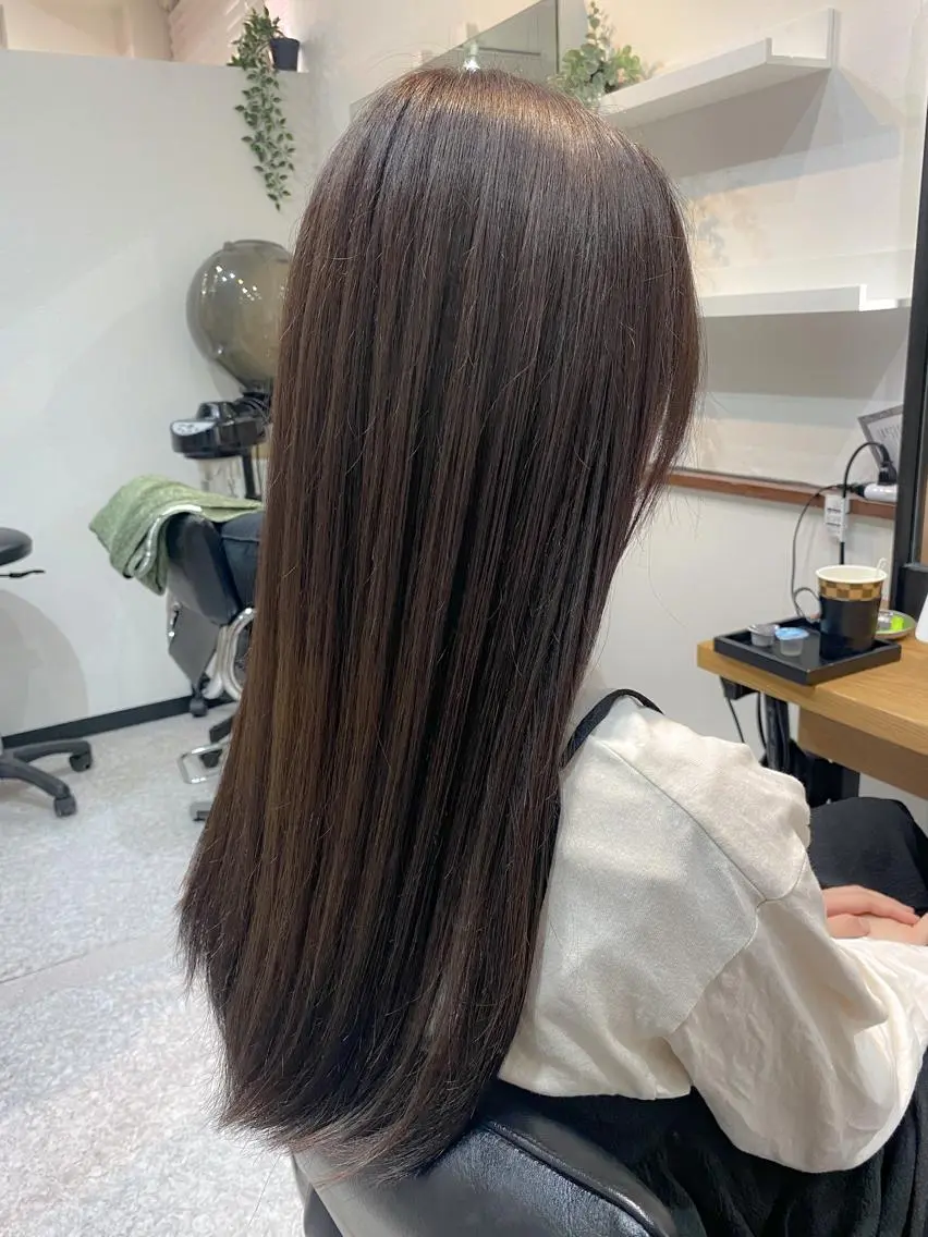 セミロング カラー カット ヘアカラー トリートメント 【透明感、艶髪】西村 有司のヘアスタイル