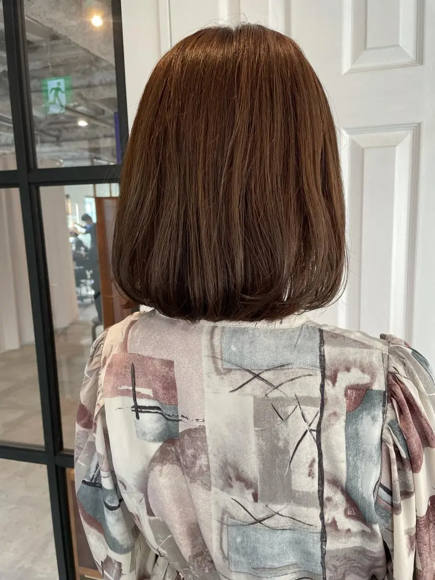 ミディアム カラー ブリーチ グレージュ ブリーチなしカラー オリーブグレージュ オリーブグレー カット ヘアカラー トリートメント 中目黒🌼 🌼ハナのヘアスタイル