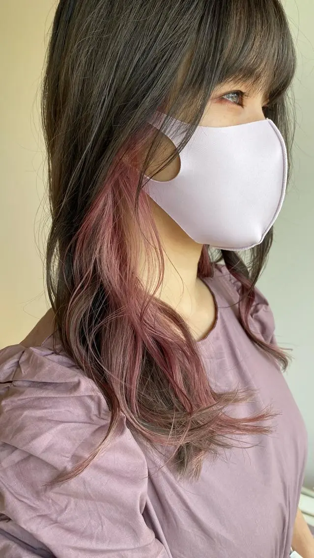 ロング カラー グレージュ ピンクカラー 樋口 雄稀のヘアスタイル