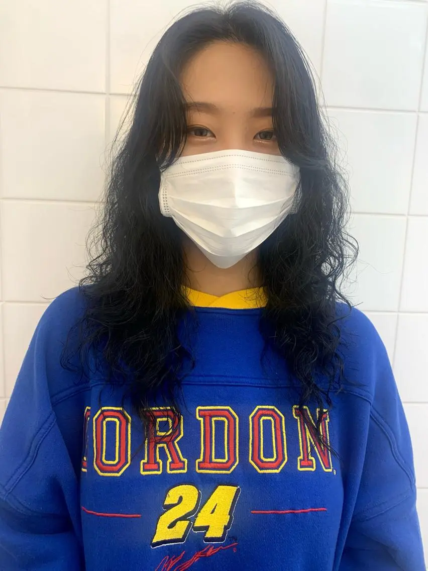 ロング カラー パーマ 🧨ブリーチー×ボブ レイヤー💎じゅえるのヘアスタイル