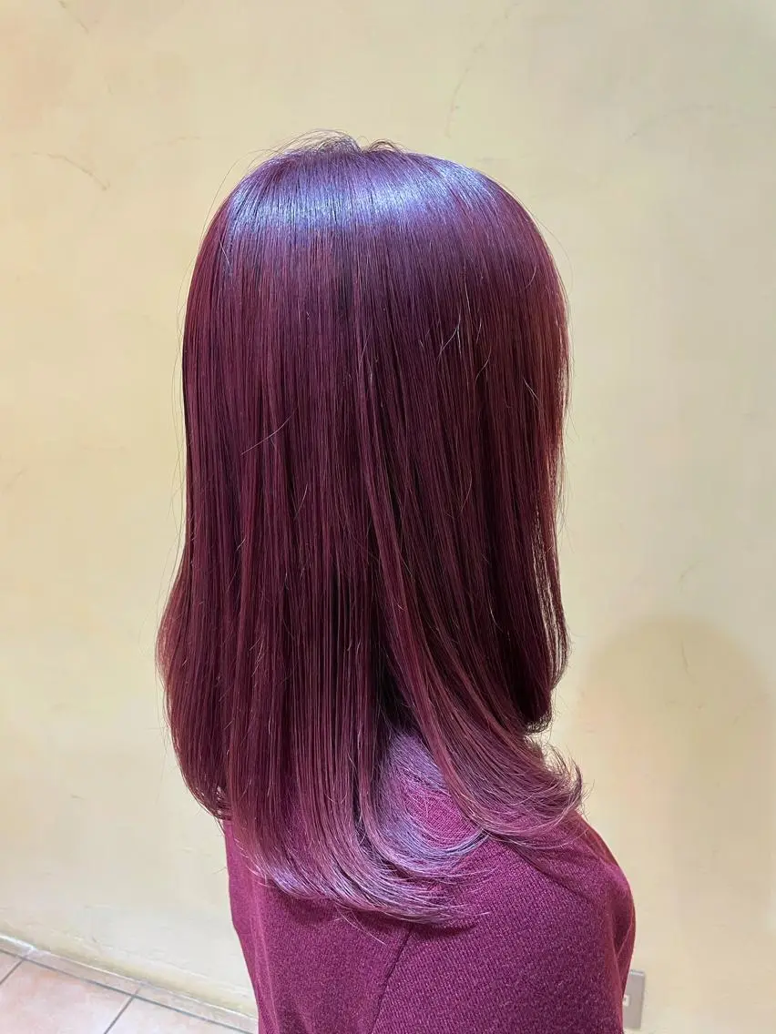 ミディアム カラー ヘアアレンジ ブリーチ ピンクカラー バイオレットカラー トリートメント ヘアカラー トリートメント 秋山 幸太のヘアスタイル