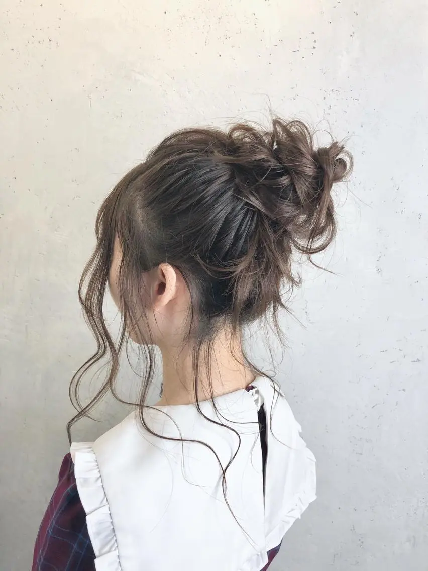 ロング ヘアアレンジ ｲﾝﾅｰｶﾗｰ屋さん 🫧伊藤拓実のヘアスタイル