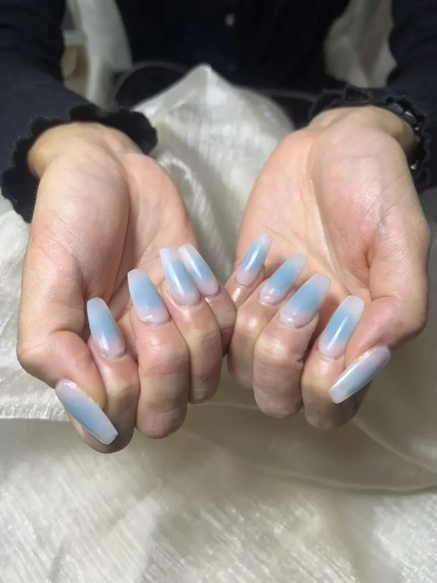 ネイル Alra アルラのネイルデザイン
