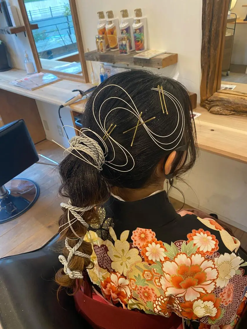 ロング ヘアアレンジ ヘアセット 髪質改善 大内翔太のヘアスタイル