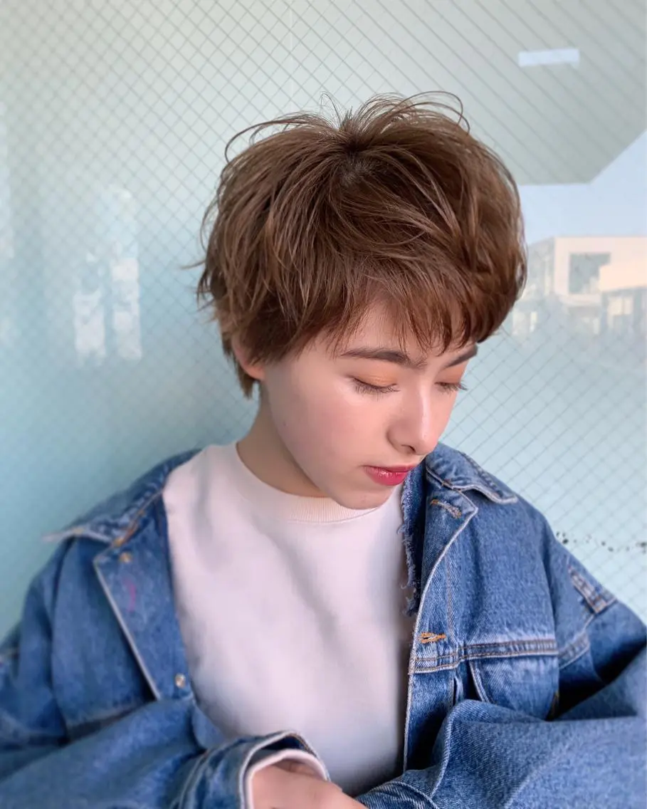 ショート カラー 前田 敬太のヘアスタイル