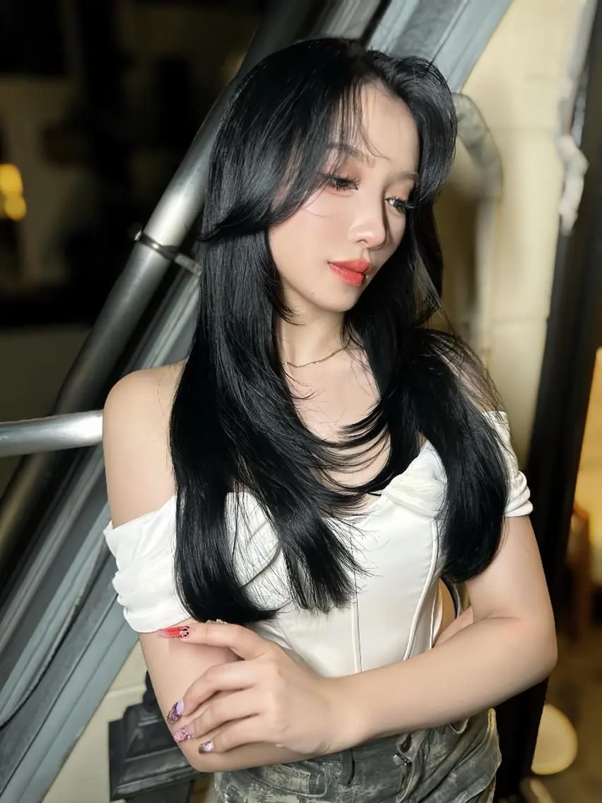 ロング カラー 髪質改善 レイヤーカット トリートメント ワンホンヘア ワンホンヘア/ レイヤー/Kaitoのヘアスタイル