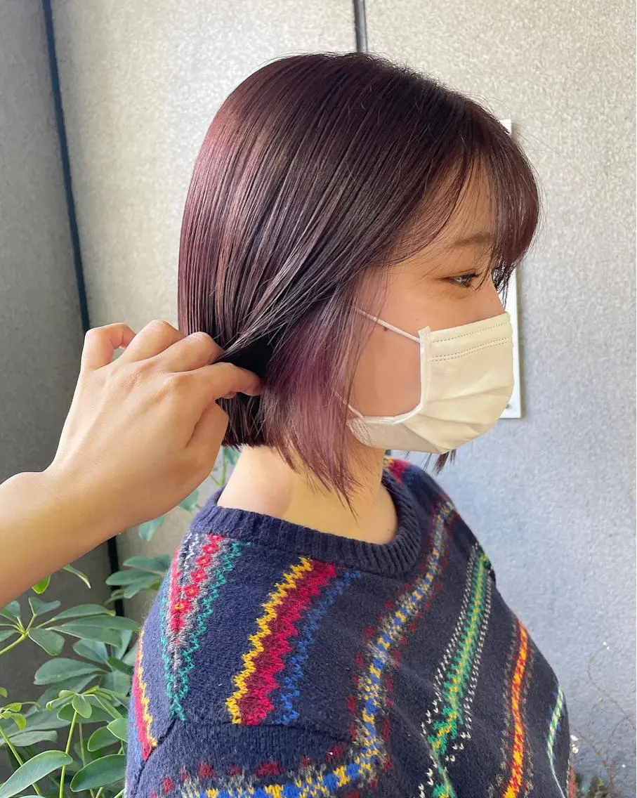 ショート カラー ヘアアレンジ ベージュカラー インナーカラー ラベンダーカラー ラベンダーピンク ピンクカラー bloom yumaのヘアスタイル