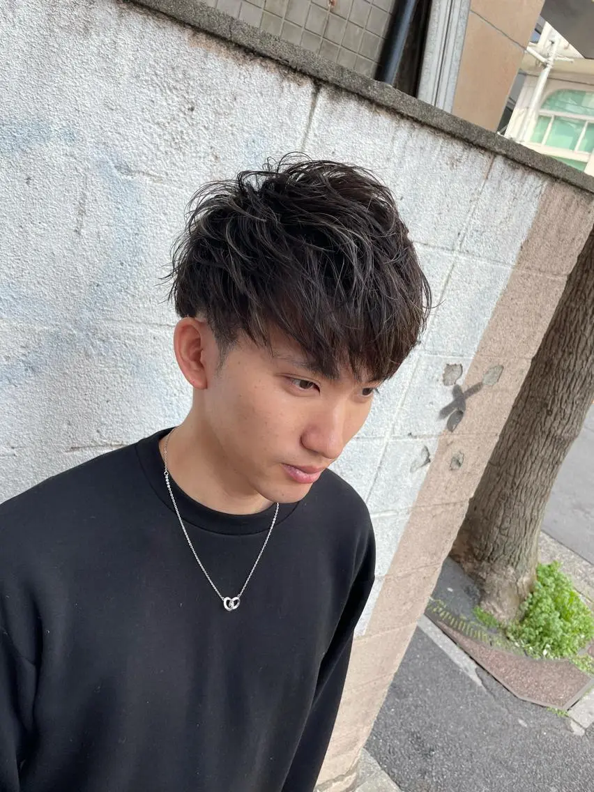 ミディアム ハイライト 渋谷 メンズヘア⭐️ タニグチヨシユキのヘアスタイル