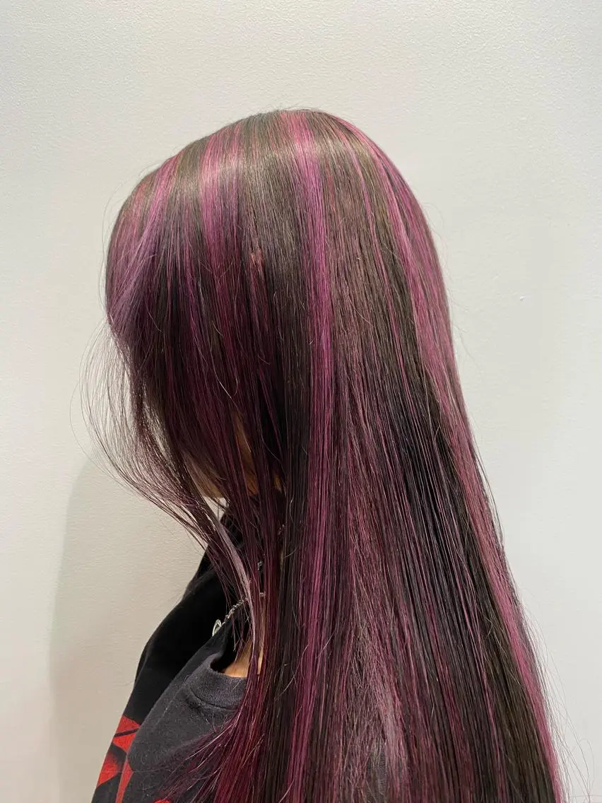 ロング カラー ヘアカラー デザインカラーウルフ 宙也のヘアスタイル