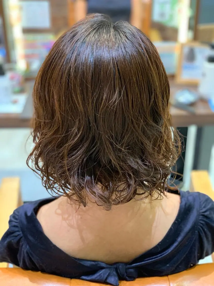 ショート パーマ 髪質改善/縮毛矯正 ツヤ髪🩷さつきのヘアスタイル