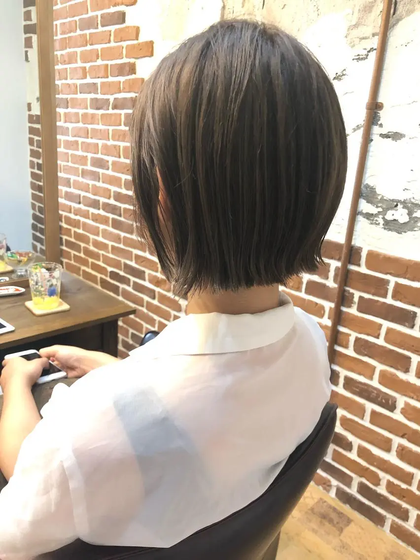 ショート 切りっぱなしボブ ボブ 外国人風カラー ハイライト レイヤーカット ショート職人 美容師【KENTA】のヘアスタイル