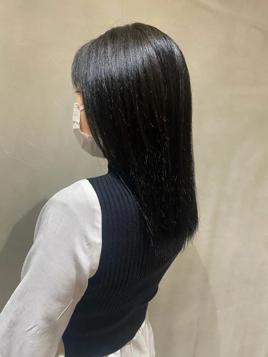 カラー 髪質改善韓国レイヤー SHIORI🦋のヘアスタイル