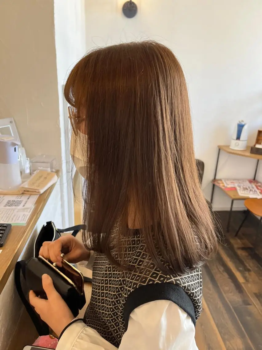 ミディアム カラー 卒業式のヘアスタイル 伊藤ゆかり/髪質改善 /透明感カラーのヘアスタイル