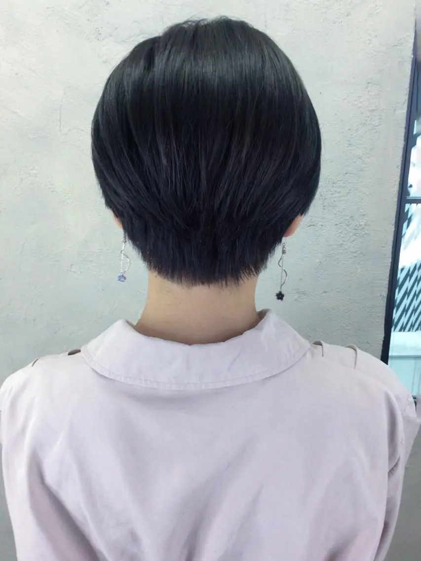 ショート カラー パーマ ヘアアレンジ マニッシュショート ショートヘア ITbyALBUM 松戸のヘアスタイル
