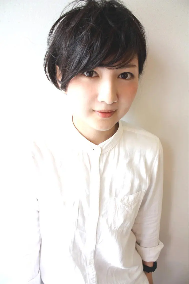 ショート カラー ブリーチ イルミナカラー 髪質改善 トリートメント tuuli トゥーリのヘアスタイル