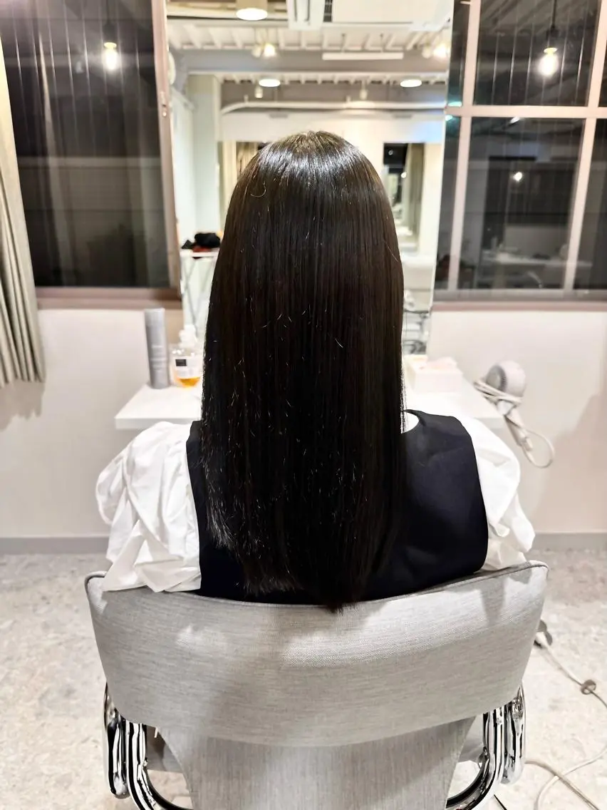 ロング カラー アッシュ 黒髪 馬渕 拓海のヘアスタイル
