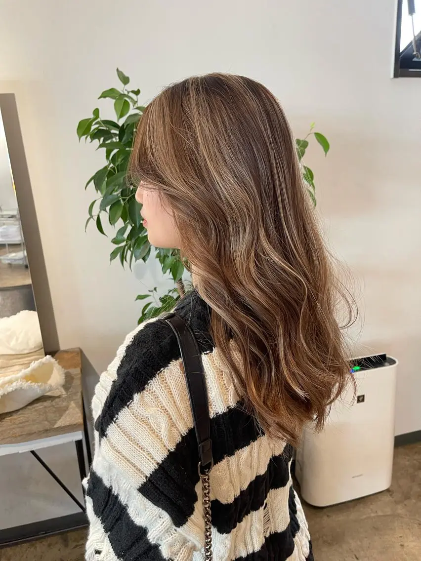 セミロング 外国人風カラー ハイライト レイヤーカット 似合わせカット ウルフカット メンズケアブリーチ 特化🔥村田のヘアスタイル