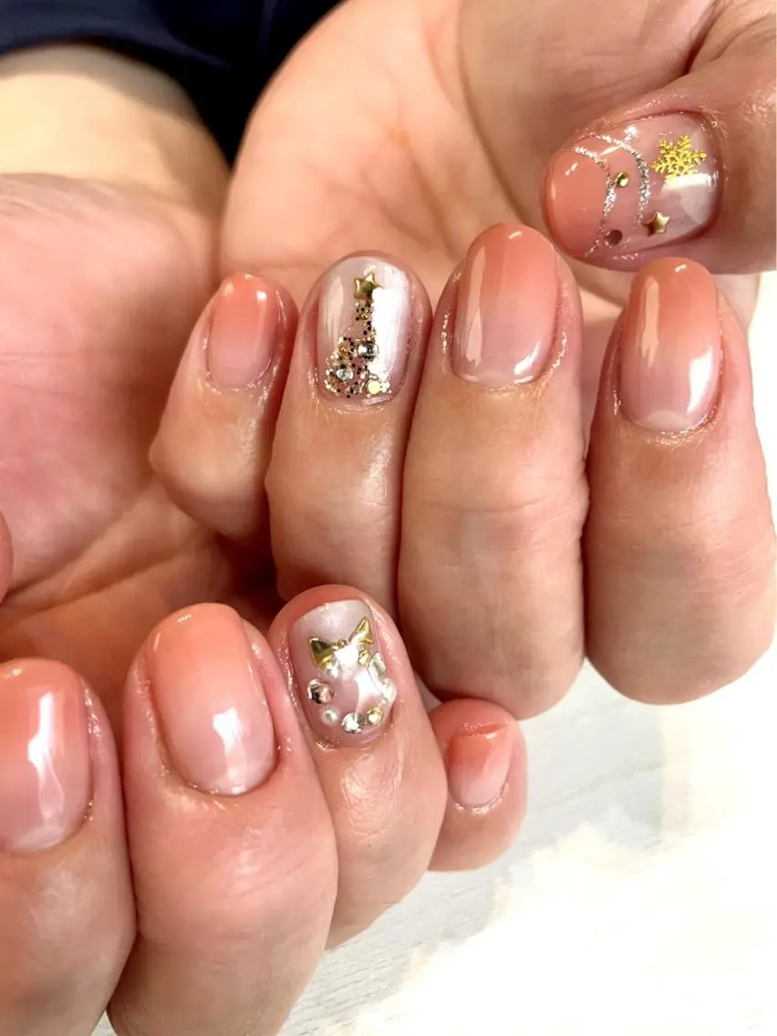ネイル アートネイル クリスマス ハンドネイル spell nailのネイルデザイン