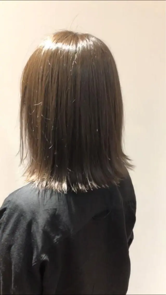 ミディアム カラー 🟩白髪ぼかし ショート/大司のヘアスタイル