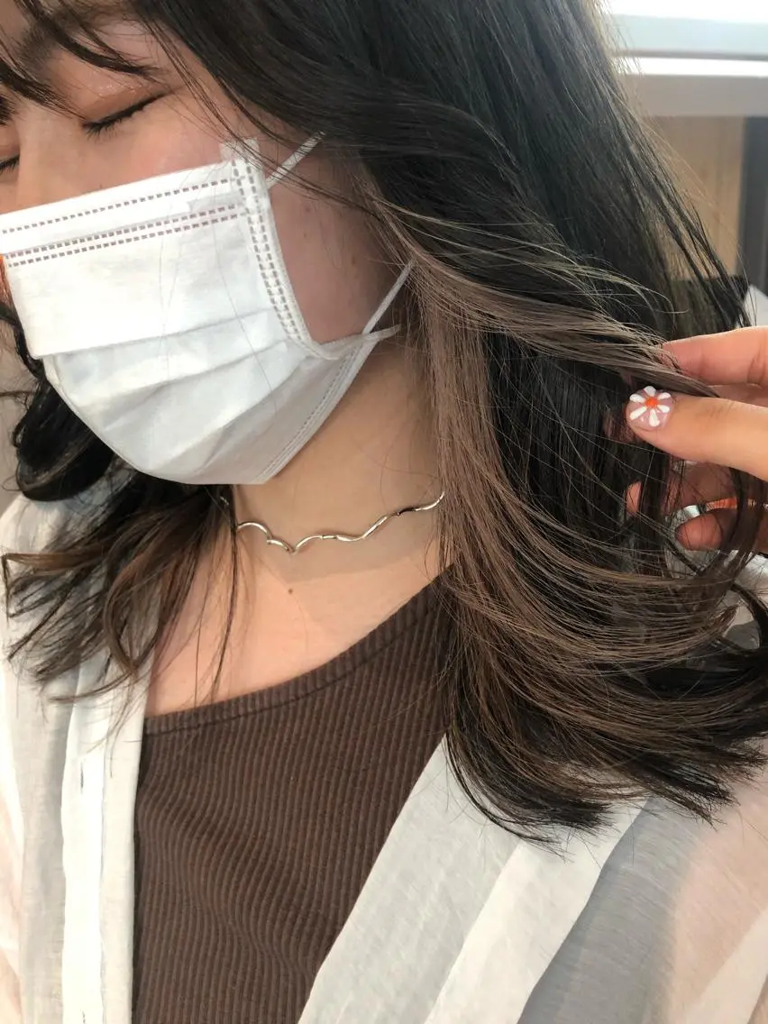 ミディアム カラー ブラウンカラー インナーカラー ピンクカラー ヘアカラー ナチュラル透明感🌱 小山美樹子のヘアスタイル