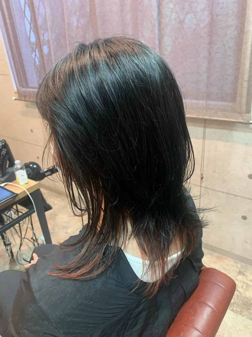 ミディアム カラー カット ヘアカラー ERIKO Tのヘアスタイル