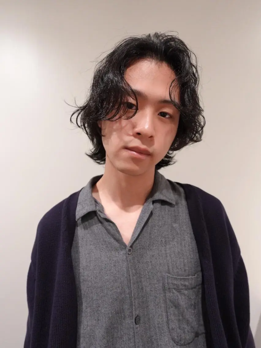 ショート パーマ メンズ ショートボブ メンズブリーチ メンズハイライト メンズインナーカラー メンズ韓国風 カット パーマ honen hairのヘアスタイル