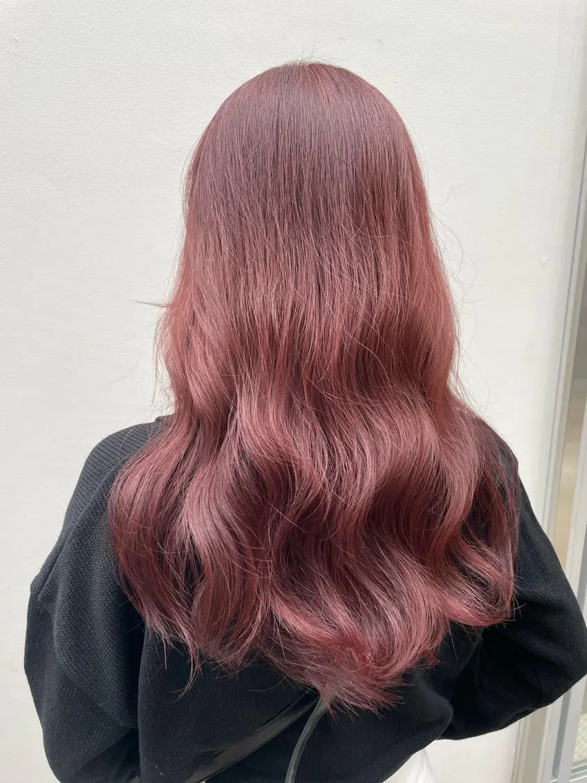 ロング カラー ヘアアレンジ hazuki🐈⬛ 透明感カラーのヘアスタイル