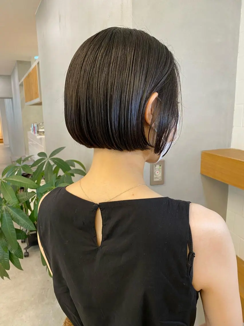 ショート カラー ヘアアレンジ ボブ 、 、のヘアスタイル