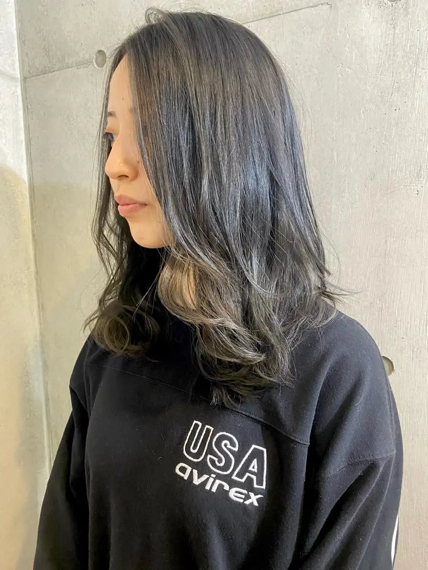ロング カラー ダブルカラー ヘアカラー 【🉐学割】応援📣 ミニモ限定🤩千 田のヘアスタイル