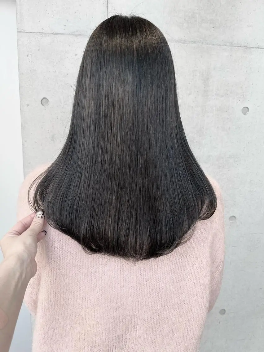 ロング カラー パーマ カット ヘアカラー トリートメント 透明感カラー✂︎ /縮毛矯正/YUKAのヘアスタイル