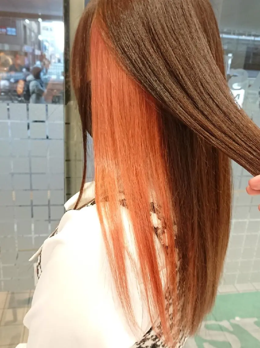 ロング カラー ブリーチ ケアブリーチ インナーカラー ピンクカラー あらげ 🌈推しカラー🌈ᵕのヘアスタイル