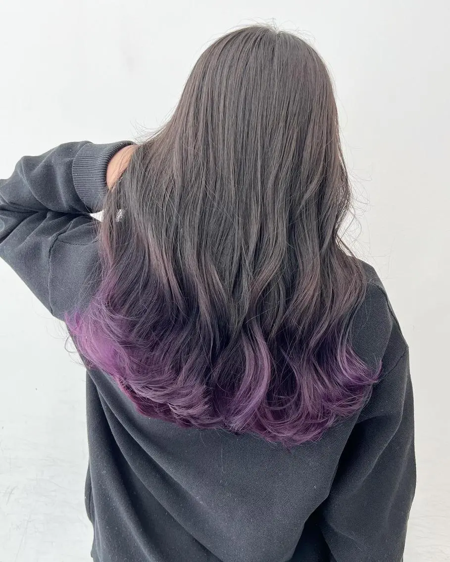 ロング カラー アディクシーカラー アッシュ ブルーカラー ダークアッシュ グレージュ 【公式】amble luxe池袋東口🩷のヘアスタイル