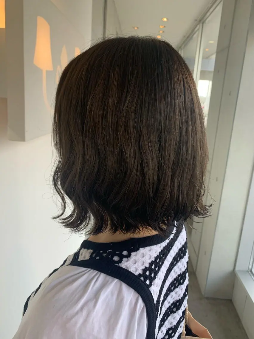 ミディアム ミディアムパーマ おせ ちさとのヘアスタイル
