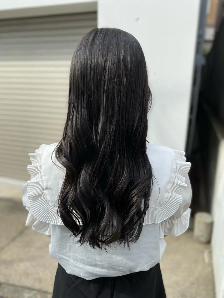 セミロング カラー お任せヘア☘️☘️ 及川渚のヘアスタイル