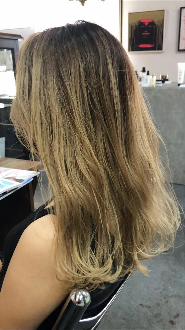 ミディアム カラー カット パーマ 垣内 征斗のヘアスタイル