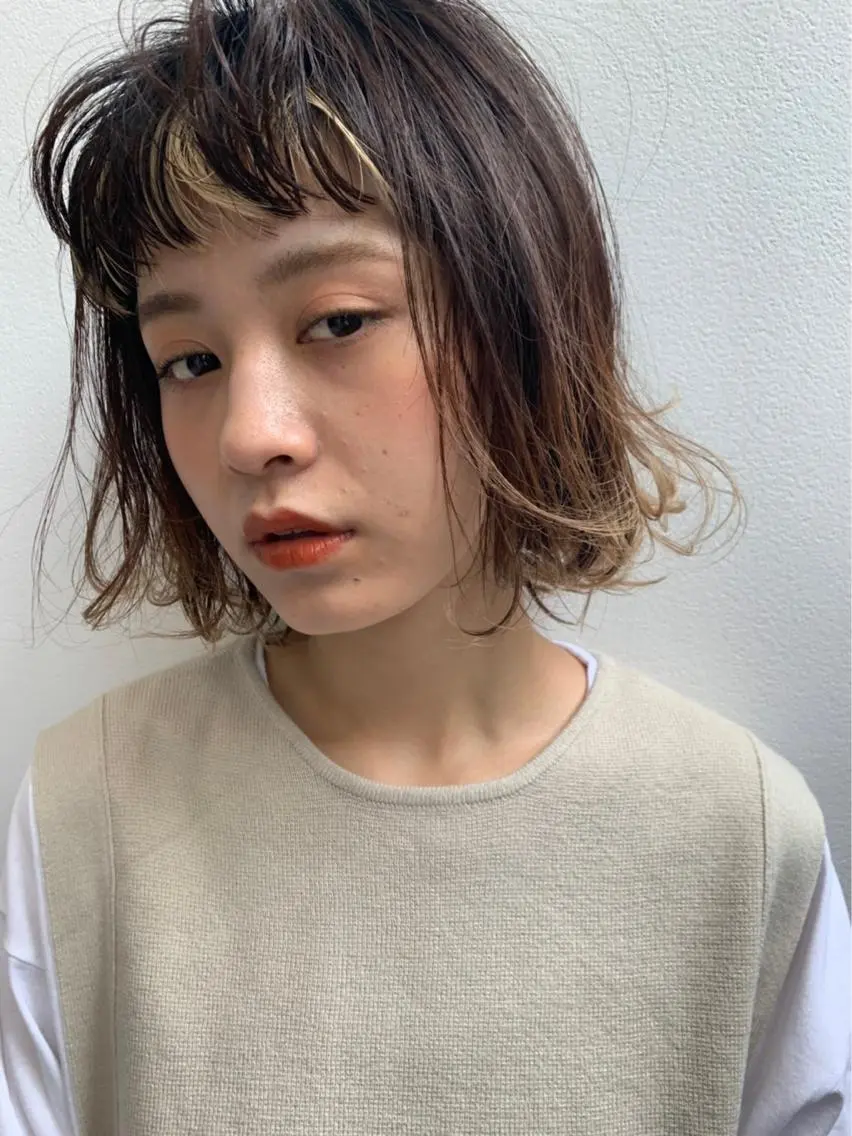 ミディアム カラー パーマ ヘアアレンジ ミディアムパーマ ダブルカラー グラデーションカラー ハイライトカラー イルミナカラー akari ♡のヘアスタイル