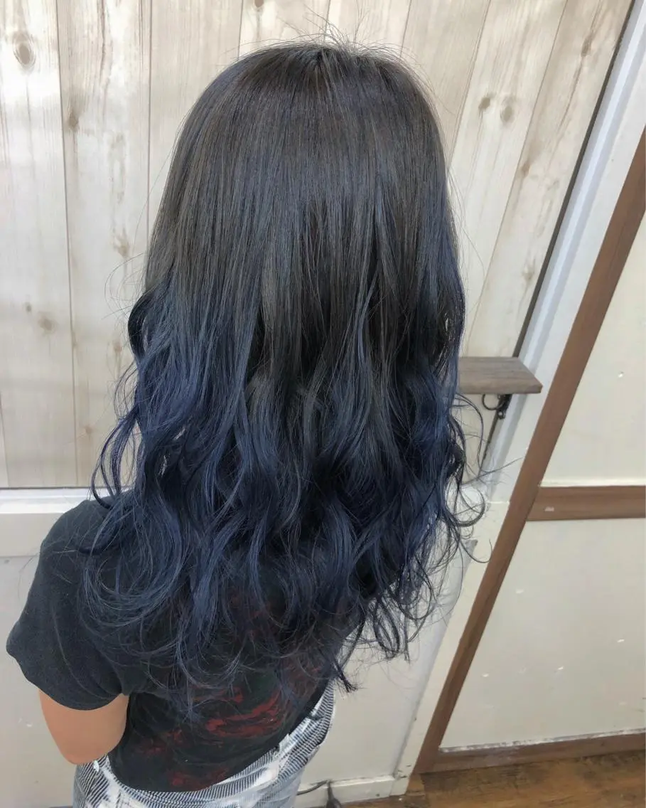 ロング Loob.TOKYO MIYA🌈のヘアスタイル