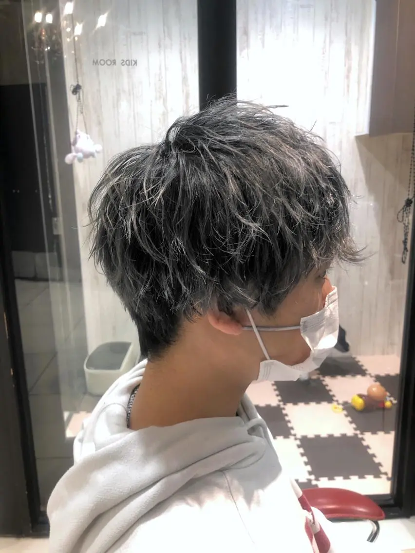 ショート カラー メンズ 中野 竜介のヘアスタイル