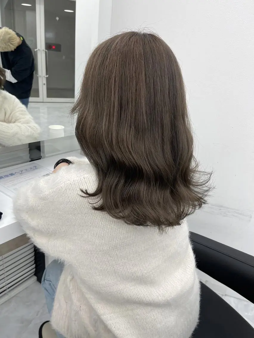 カラー ロング 似合わせハイトーン♡ みつきのヘアスタイル