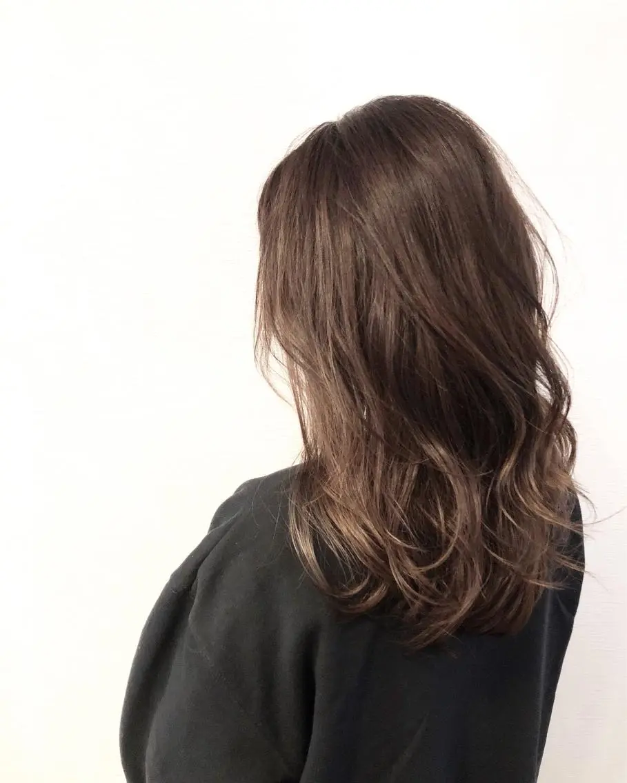 ロング カラー 平川 友希子のヘアスタイル