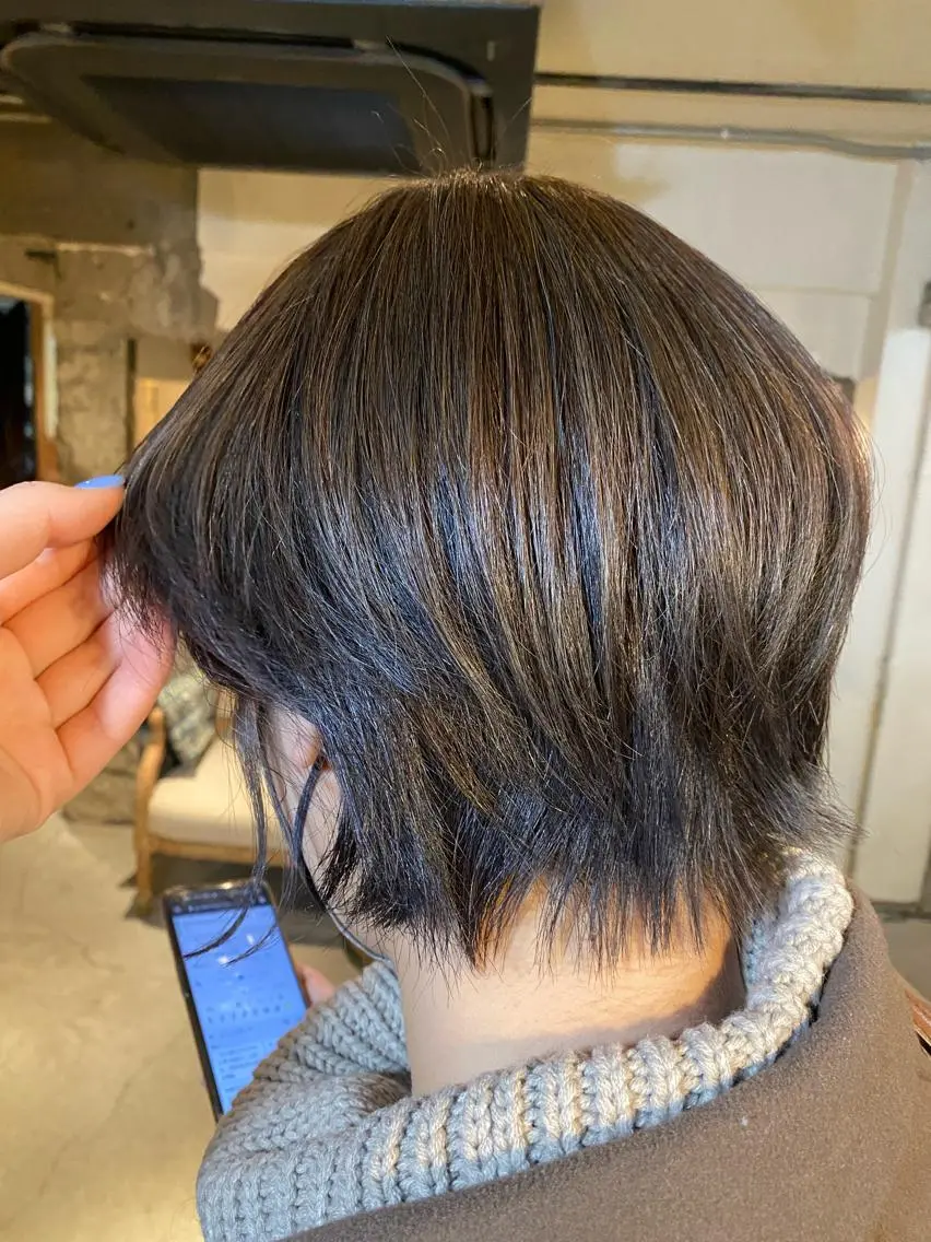 ショート カラー アッシュ お任せヘア☘️☘️ 及川渚のヘアスタイル