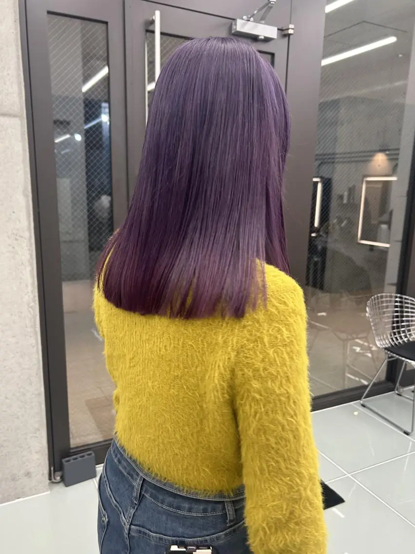ロング カラー ヘアカラー トリートメント qiie ワンカラー ダブルカラーのヘアスタイル