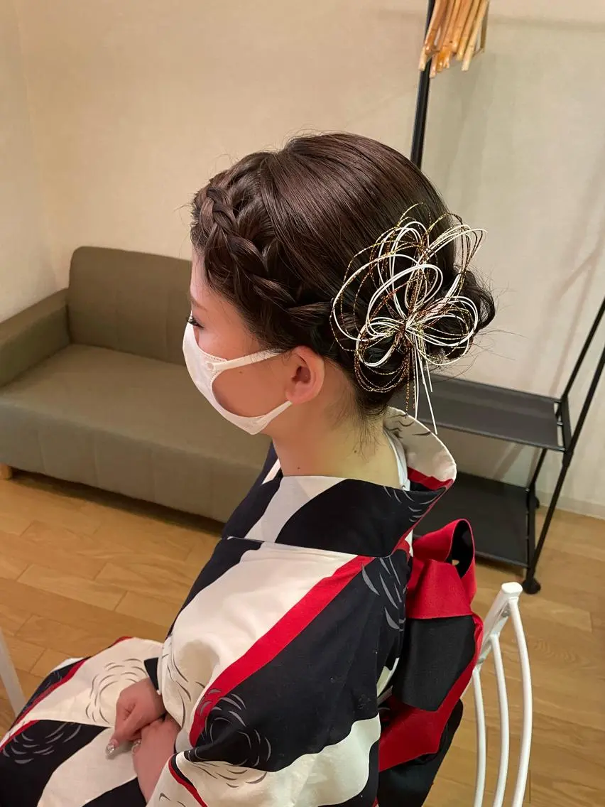 ヘアアレンジ HempBeauty 浅野アサミのヘアスタイル