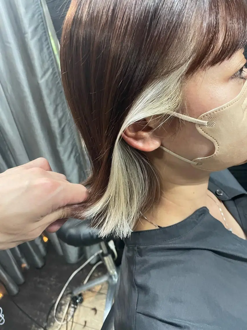ミディアム カット ヘアカラー 山本 雅由のヘアスタイル
