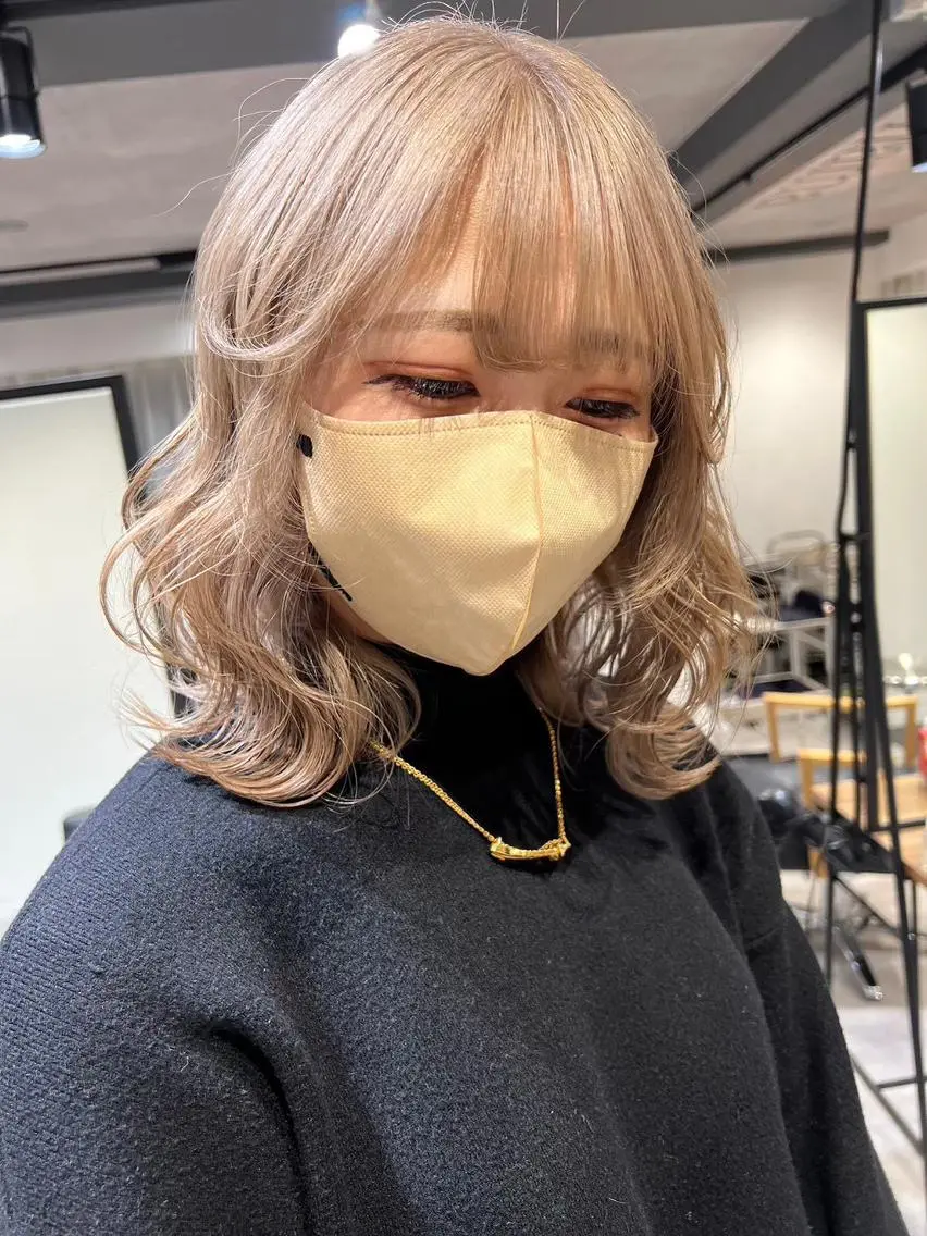 ミディアム カラー パーマ ベージュカラー ハイトーン/ケア ブリーチ💫トウマのヘアスタイル