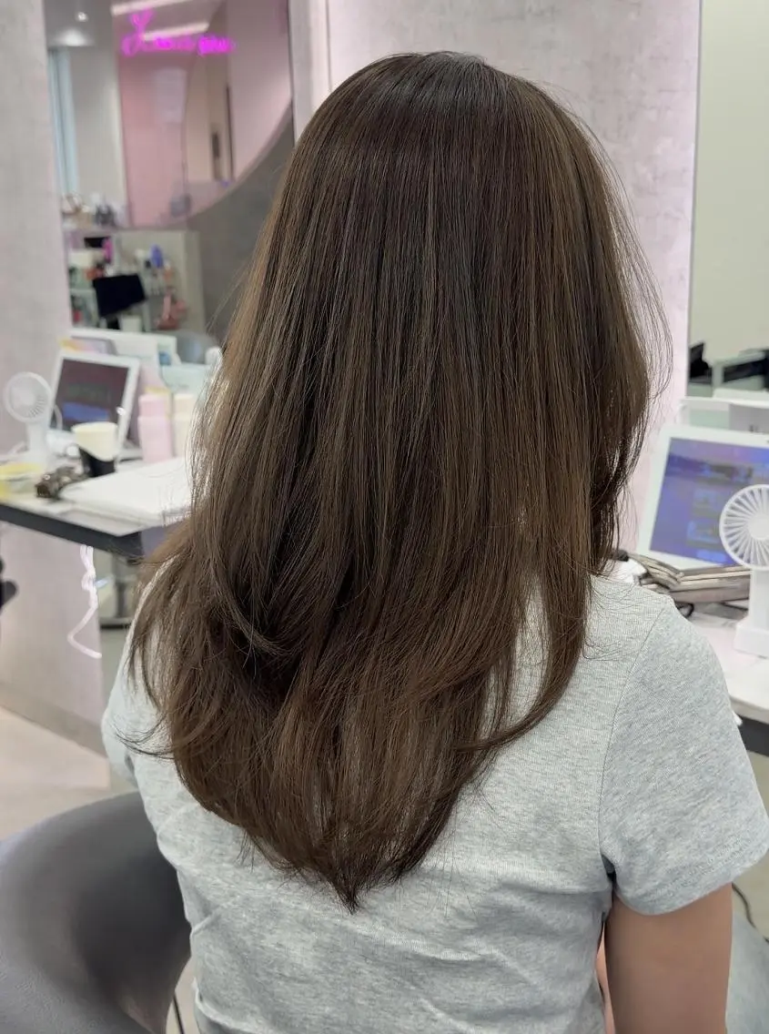 ロング カラー ヘアカラー トリートメント レイヤー＆カラー 人気美容師倉崎涼のヘアスタイル