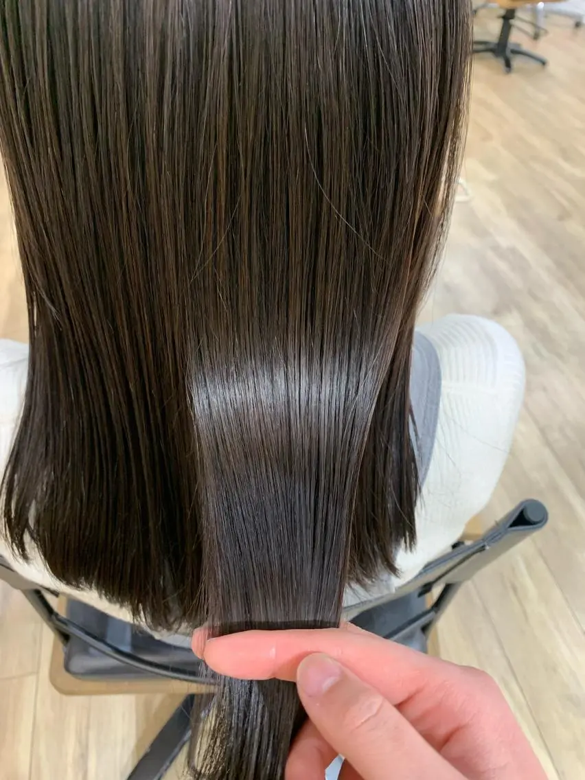 セミロング 🐝岡本 柚葉🐝のヘアスタイル
