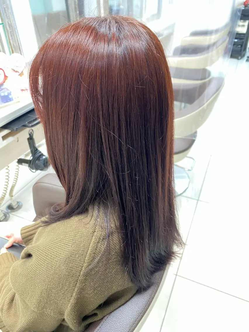 カラー 丸山 萌愛のヘアスタイル
