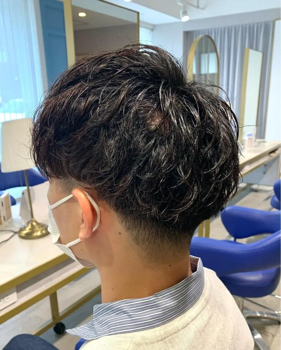 ショート パーマ ヘアアレンジ メンズ マッシュ メンズパーマ スパイラルパーマ メンズパーマ職人 加藤 弘貴のヘアスタイル