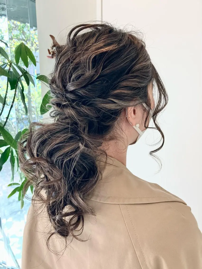 ヘアアレンジ ポニーテール 結婚式・ブライダル Hair&Make Nahoのマツエク・マツパデザイン